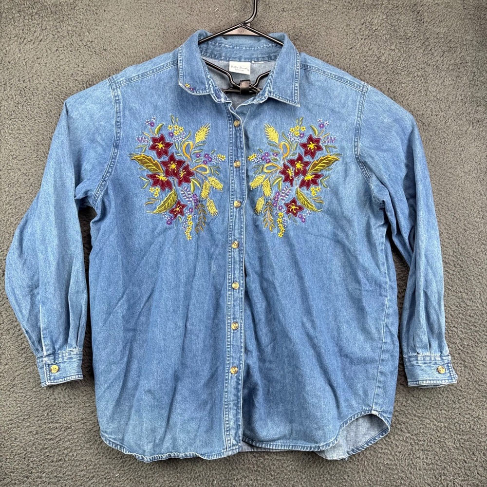Bobbie Brooks Woman Vintage Denim Shirt Floral Embroidered Blue Button‎ Down L
